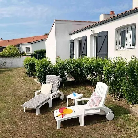 Charmante Maison De A 550 M De La *